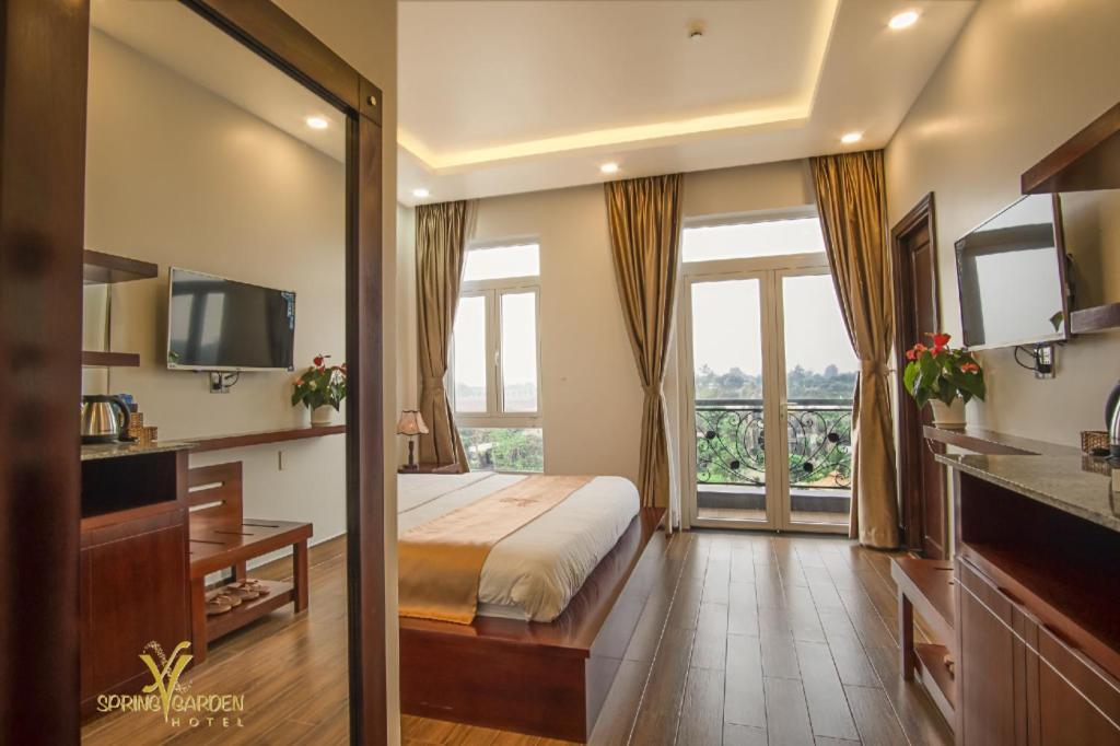 Spring Garden Hotel Lk Long Khanh Exterior photo